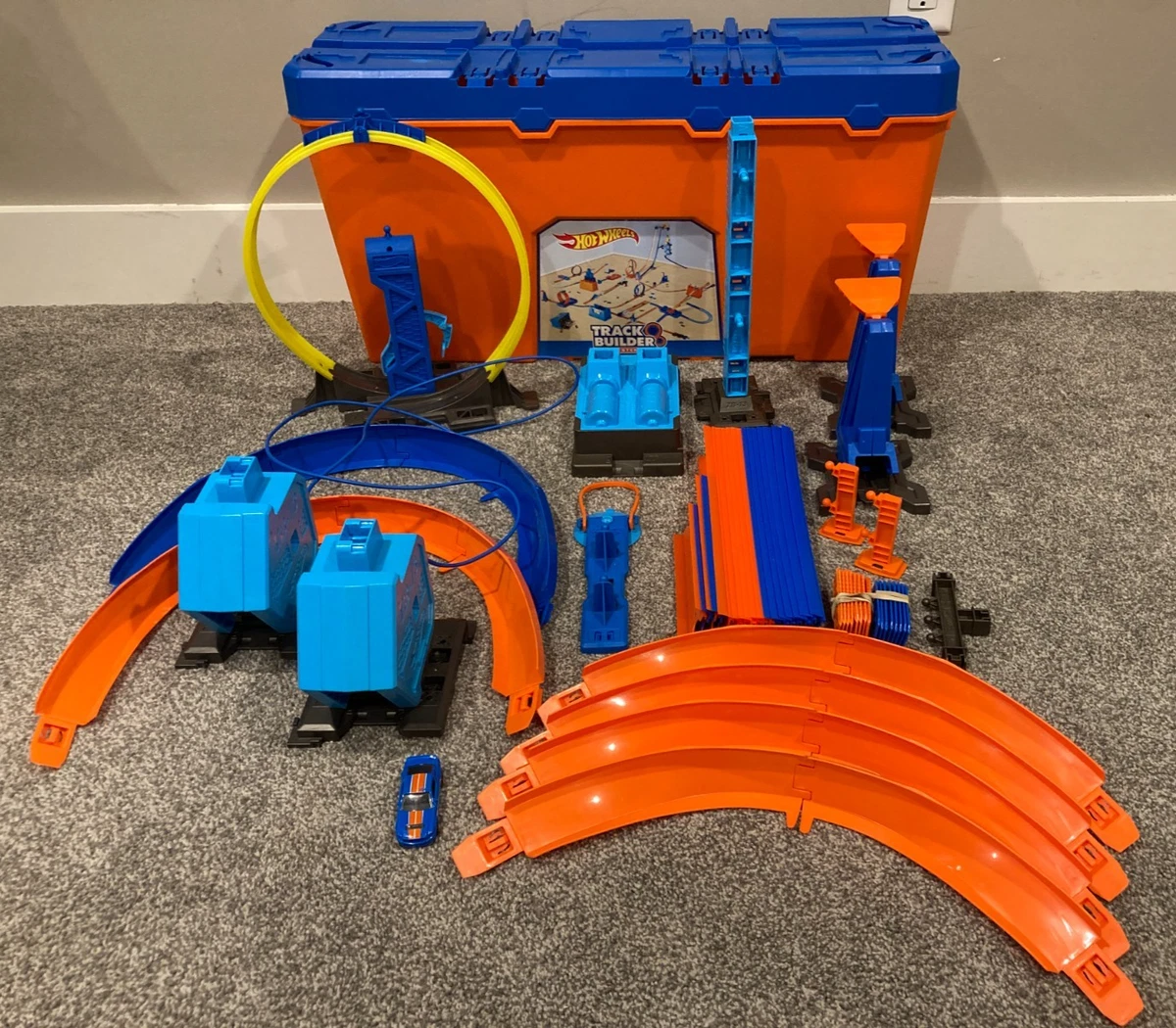 Hot Wheels Action Pista de Corridas Voltas e Mais Voltas Mattel HTK17 Hot Wheels Action Pista de Corridas Voltas e Mais Voltas Mattel HTK17