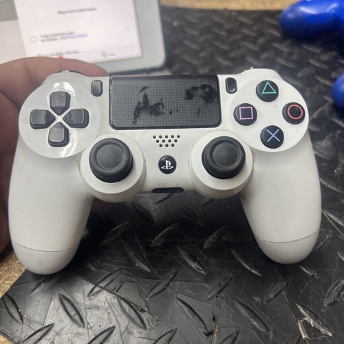 Sony PlayStation 4 PS4 DualShock Wireless Controller White (CUH-ZCT1U)
