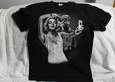 MARILYN MONROE TUPAC SHAKUR 2PAC HIP HOP RAPPER MARIJUANA LEAF T-SHIRT SHIRT
