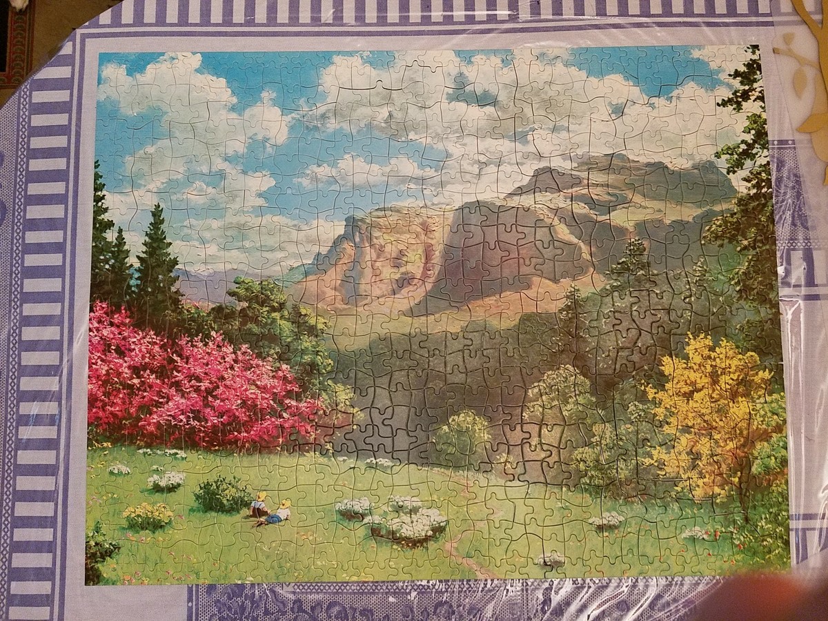 Whitman Crown Vintage 1000 pc Puzzle Series 715 