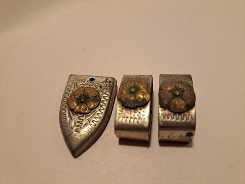 Silver Engraved 2 Belt Keepers 1 Belt Tip Brass Flowers Great Vintage