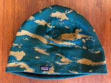 Patagonia winter knit beanie hat 100 polyester ocean camo dark borealis green