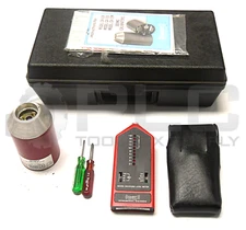 QUEST TECHNOLOGIES CA-12B CALIBRATOR W/208 SOUND LEVEL METER