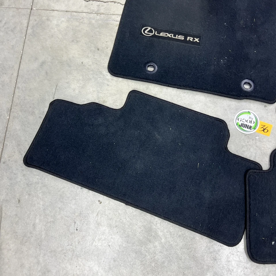Alfombrillas negras originales Lexus RX350 RX450h 2010-12 Foto 2 de 4
