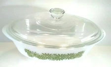 Vintage Glasbake oval green daisy #235 1 quart covered Casserole Dish