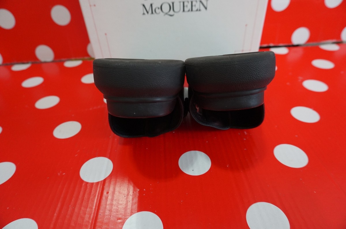 521 € Alexander McQueen Hybrid leather sandals EU 40/ US 9