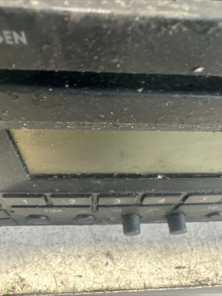 VW Golf 4 1J Passat 3BG B5 Original 6 Autoradio CD Radio 3B7035195A Code Fehlt - Bild 3 von 4