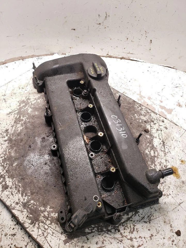 Cubierta de válvula Focus 2008 1323007 Foto 2 de 4