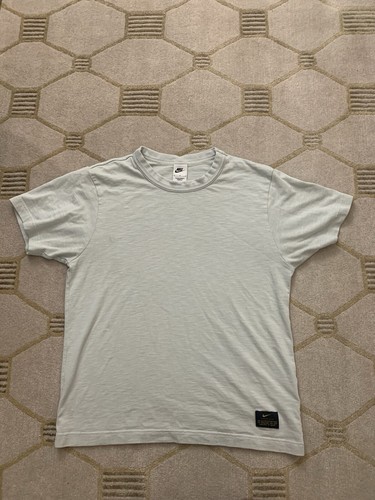 Nike Life Short Sleeve Tee
