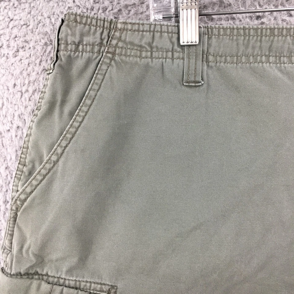 Shorts Woolrich Cargo Masculino (real 40x9) Verde Cintura Alta Frente Plana Zíper Botão Mosca - Imagem 4 de 4