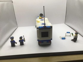 LEGO City 60044 Police Command Truck Complete with All Pieces 100%