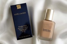 Estee Lauder Double Wear foundation 2C1. Brand new in the box.