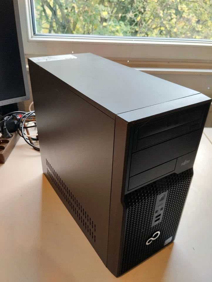 Fujitsu ESPRIMO P400 – I3 2(4)x3,30GHz - 8GB RAM - 500GB SSHD 6Gb/s - Bild 2 von 4