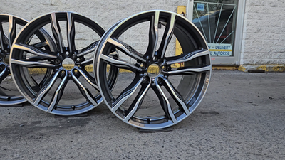 送料無料　BMW純正 X5 21インチ　M Performance ４本セット Set of 4 OEM Genuine BMW 21'' X5 X6 F15 F16 627 2013-2018 Wheels