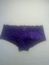 NWT VINTAGE Victoria's Secret Medium purple lace banded cheeky