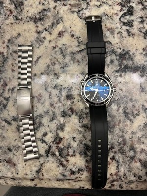 OMEGA Planet Ocean 2200.50.00 45.5mm