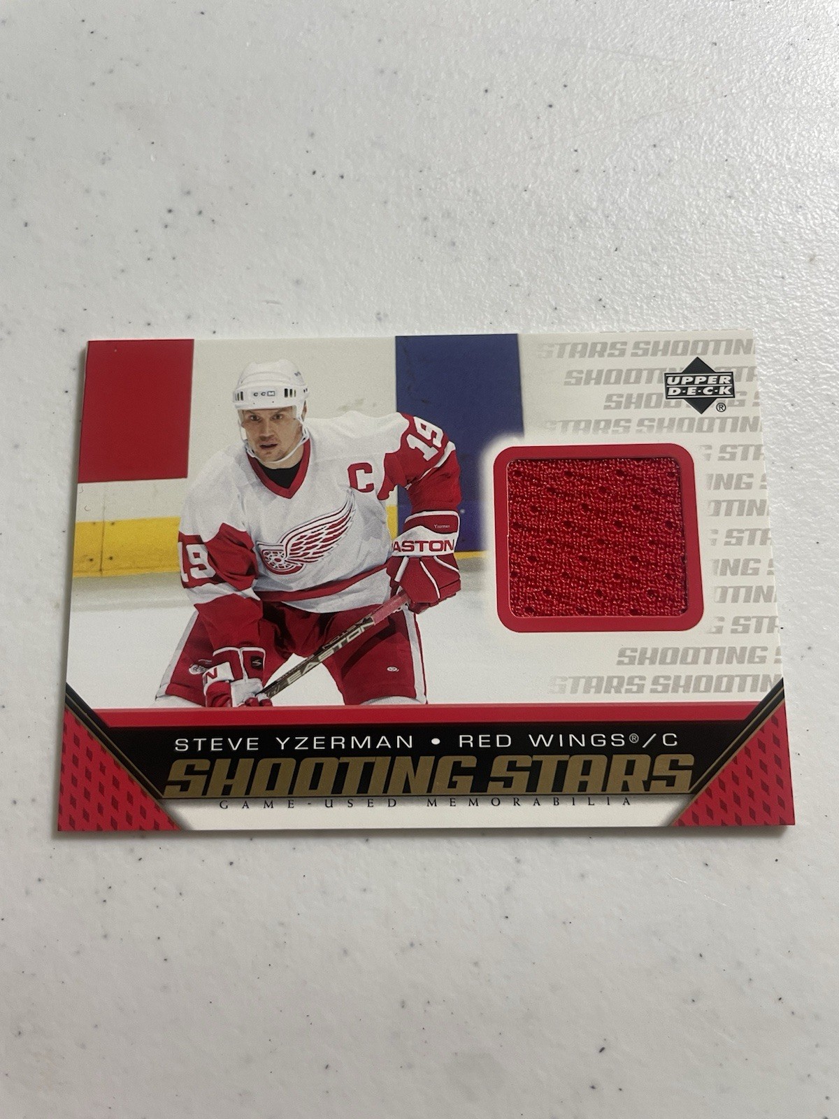 2005-06 upper deck shooting stars game-used mem jersey steve yzerman s-sy hof
