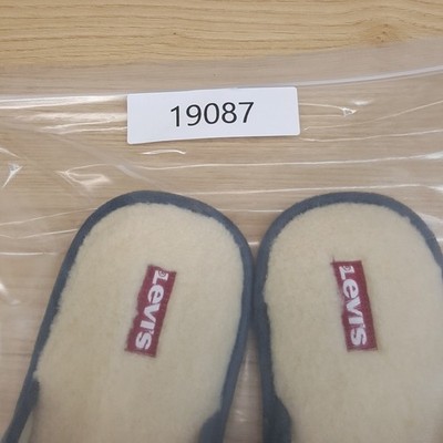 LEVI\'S Slide Slippers Mens Size 8 - 9 Gray Microsuede Sherpa Lined Plush Comfort LEVI main image 3