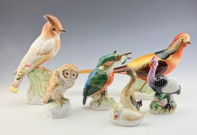   Excellent HEREND Collection of SIX Natural Bird Figurine Lot
