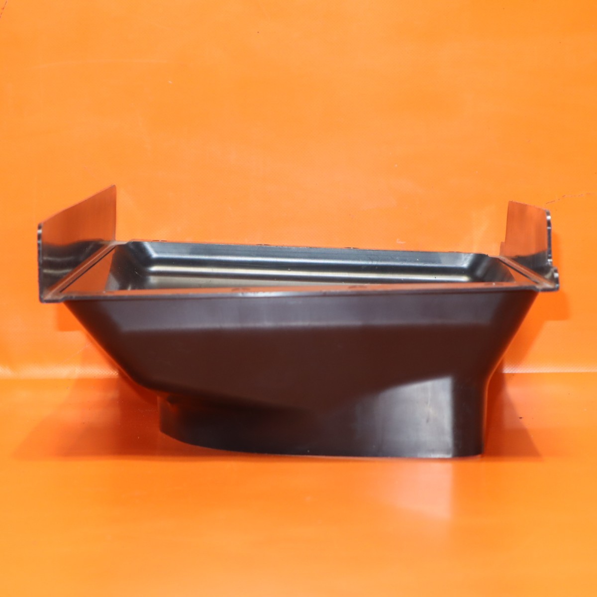BENTLEY ARNAGE INTERCOOLER AIR DUCT LEFT 2005 2006 2007 2008 2009 PF105911PC OEM