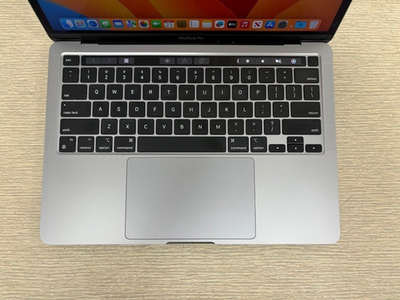 2020 Apple MacBook Pro 13.3