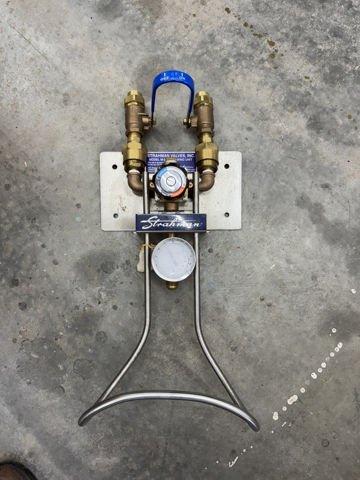 M200 ts Strahman Mixing Valve
