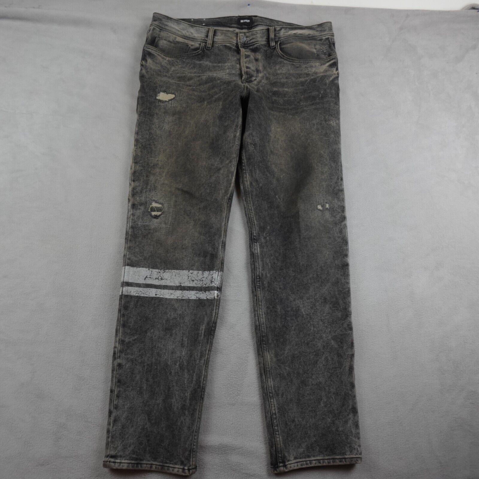 Picture 1 of 24