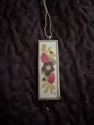 Handmade Pressed Flower Necklace 22”
