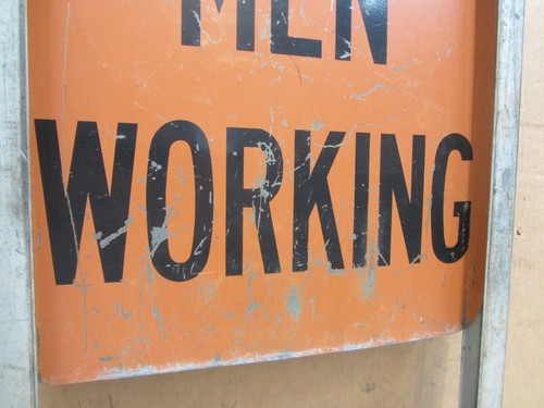 VTG MEN WORKING ROAD CONSTRUCTION DOUBLE SIDED WARNING SIGN W STAND FLAG HOLDERS - Picture 21 of 22