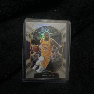  2020-21 Select Silver LeBron James #23 - Lakers