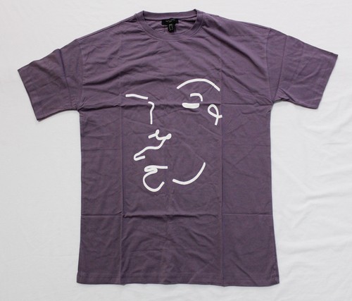 New Look Men's Short Sleeve Face Sketch Logo T-Shirt EJ2 Lilac Size XS NWT