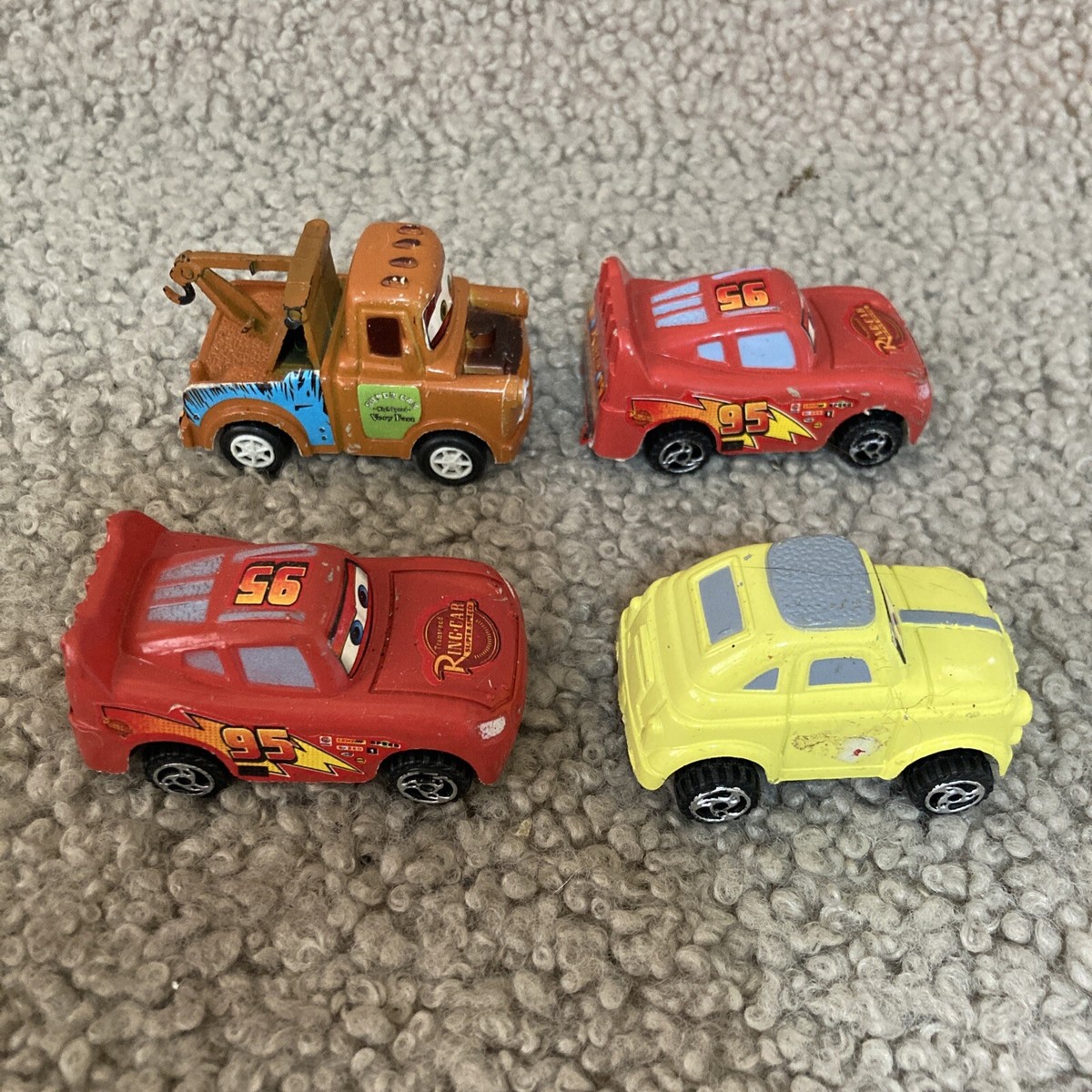 Disney Pixar Cars - Plastic Vehicles- Mater, Lightning McQueen (x2