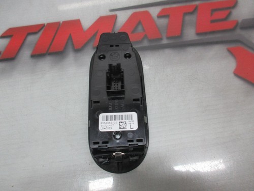 MINI COOPER POWER WINDOW SWITCH RH FRONT (MASTER SWITCH), NON POWER FOLD, W/ CHR - Picture 2 of 3
