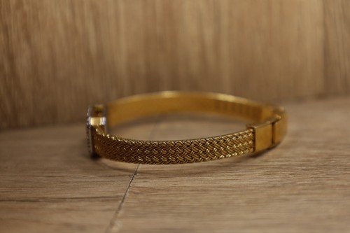 Vin Pulsar V400 L324A Diamond Chip Bezel Gold Plated Women's Watch New Batt - Picture 2 of 6