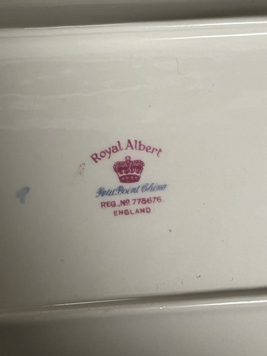 Royal Albert Petit Point Sandwich Tray - Picture 10 of 10
