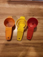 Lot Of Tupperware Mini Sifter, Mini Egg Separator & Mini Funnel