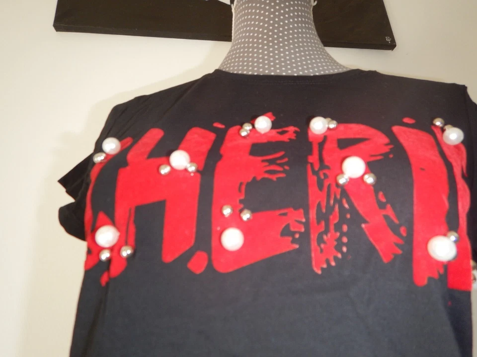 T-shirt femme "In Vogue" taille M en tres bon état (perles) - Photo 3/4