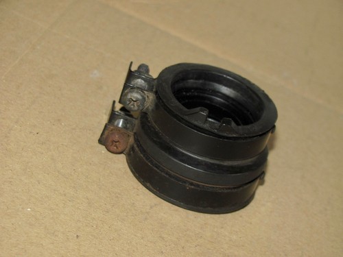 Honda CBR 125 R JC50 2016 Ansaugstutzen für Einspritzung Drosselklappe Vergaser