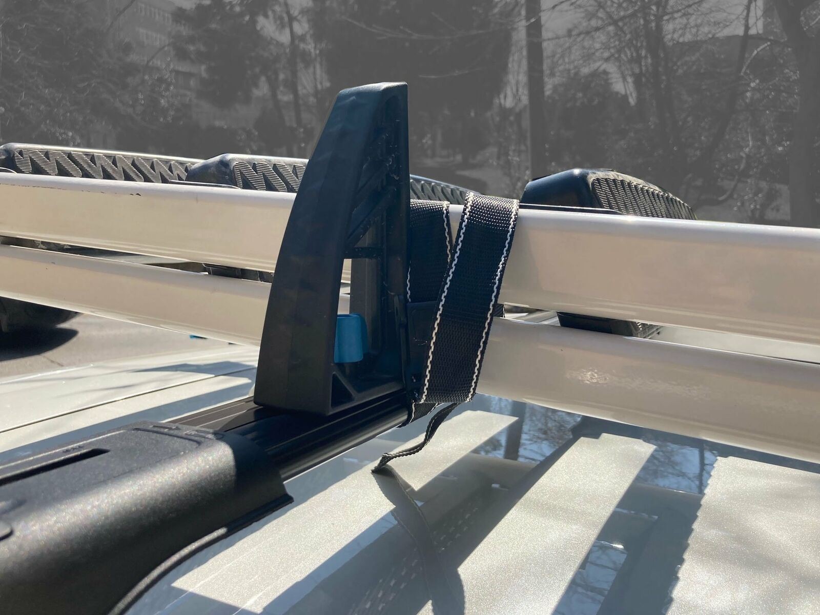 Roof Rack and Load Stops Ladder Tilt For Kia Stonic 2019 - Up Black