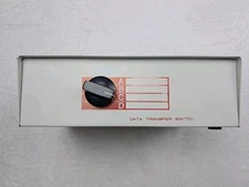 Data Transfer Switch 4 Ports A/B/C/D 