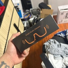 AI Translation Smart Glasses with Bluetooth Audio and Multi-Language Support