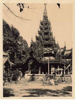 Photo - Myanmar - Interior of the Shwe Dagon Pagoda - Size 8.5 x 11 cm
