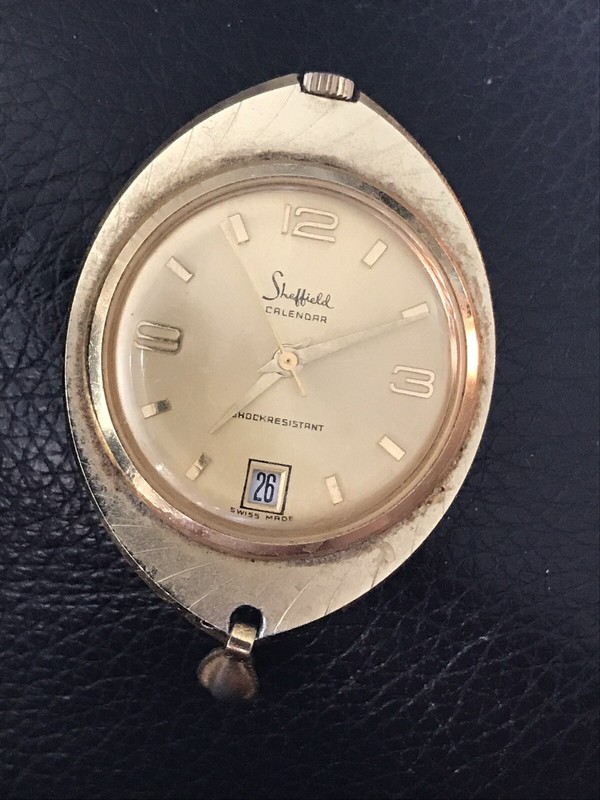 Sheffield Women's Vintage Wind Up Gold Toned Analog Pendant Watch