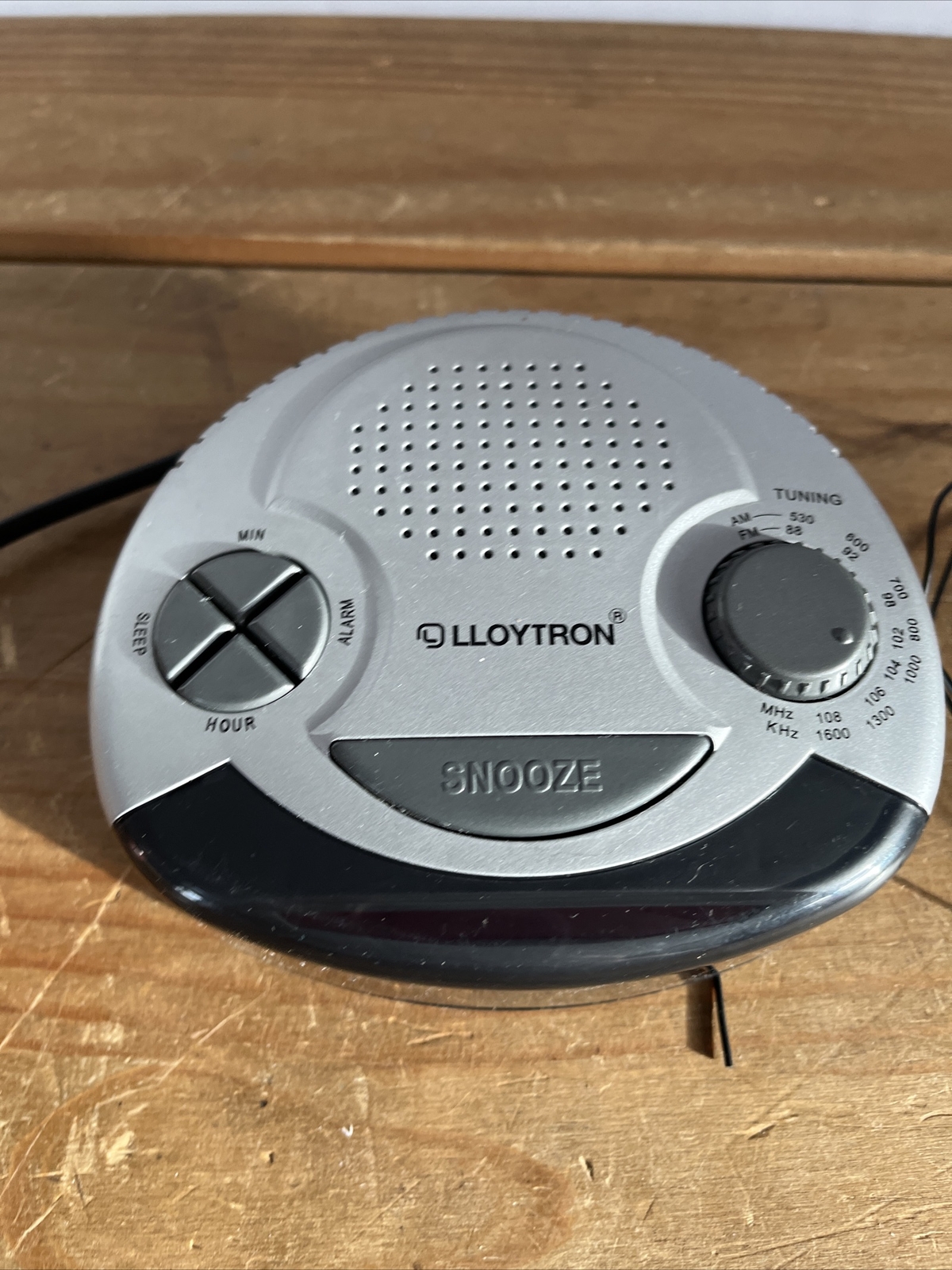 Lloytron AM/FM Radio Alarm Clock LED Display Bedside with Sleep Timer