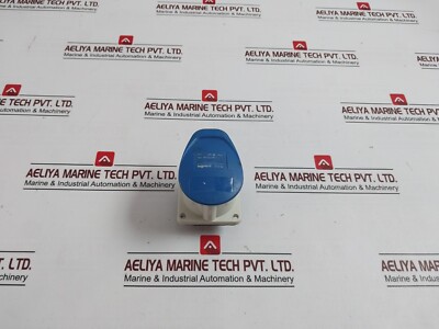 LEGRAND 573 54 Blue Power Socket 3 Poles 16A 750V