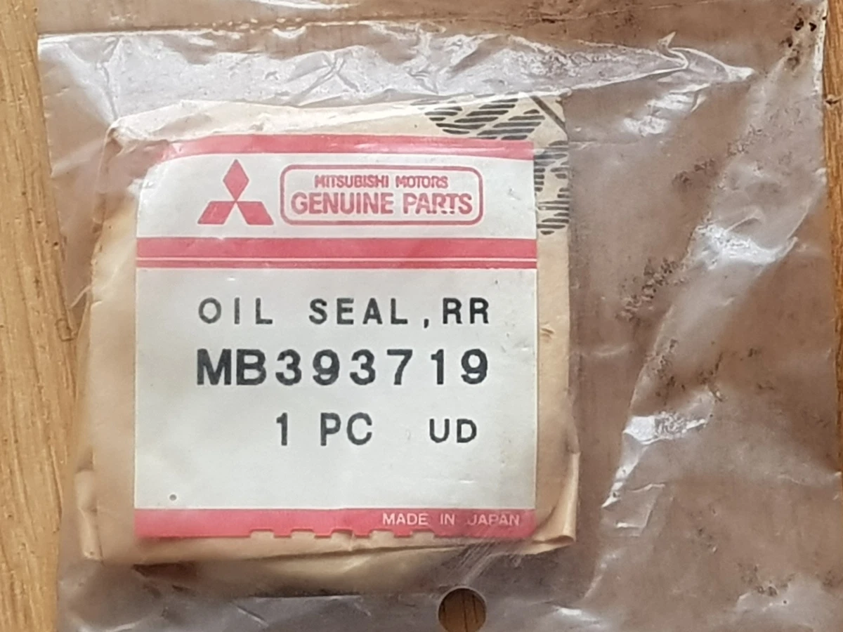 Mitsubishi oil seals part no mb393719 x2 | eBay