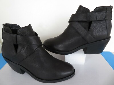 Eileen Fisher DERBY Black Leather Heeled Booties Back-Zip Ankle Boots 8.5 ~ NICE