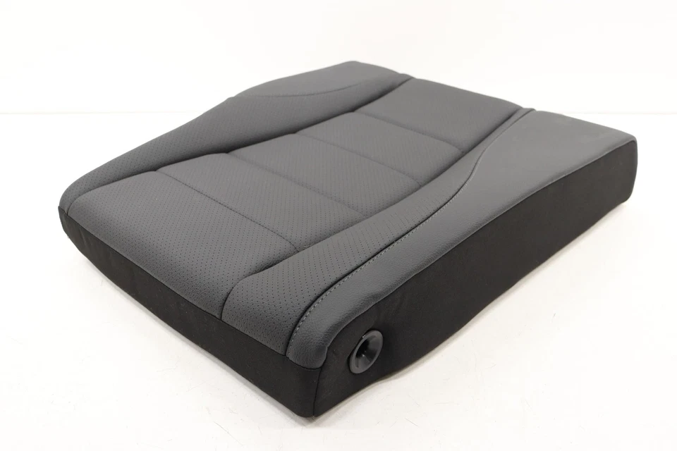 Mercedes GLE350 V167 2020-2023 asiento trasero derecho cojín superior fabricante de equipos originales negro_111 Foto 2 de 4