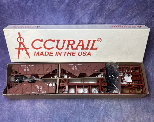 Accurail 27104 U.P. Tolva doble lado madera | Zustand: New