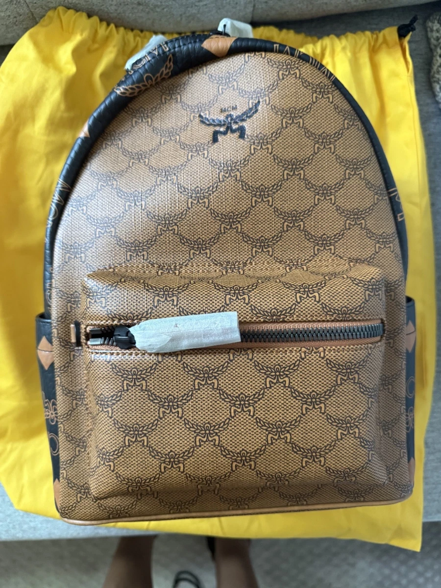 GUC MCM Cream and Brown Logo Print Small Backpack 27704892_57494957_600.jpg main image 2